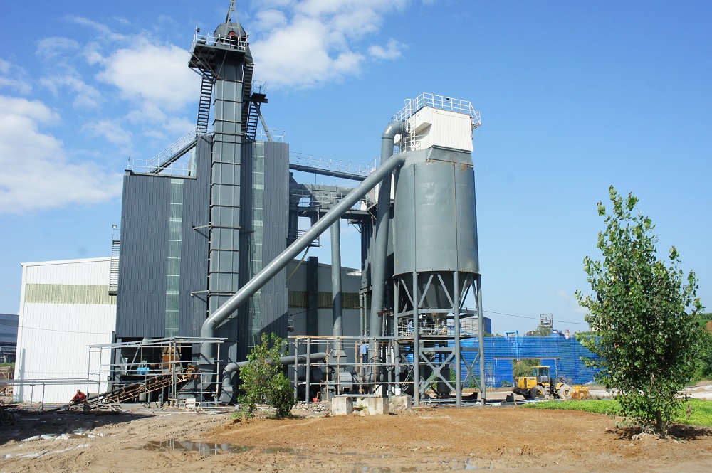 天然砂、水洗砂、機(jī)制砂有何區(qū)別?用什么制砂設(shè)備加工生產(chǎn)好?