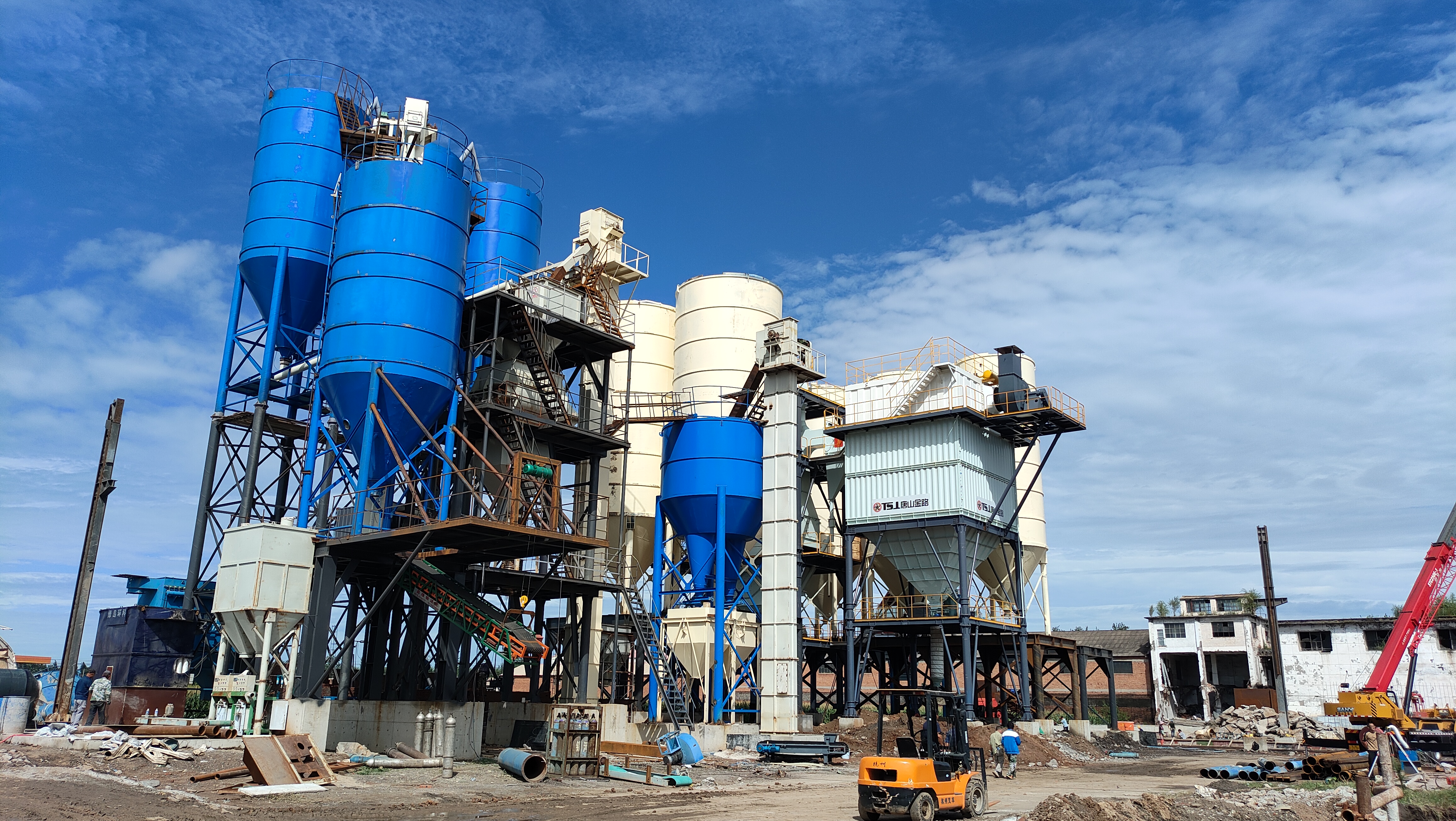 唐山金路制砂樓：智能引領(lǐng)，生產(chǎn)無憂